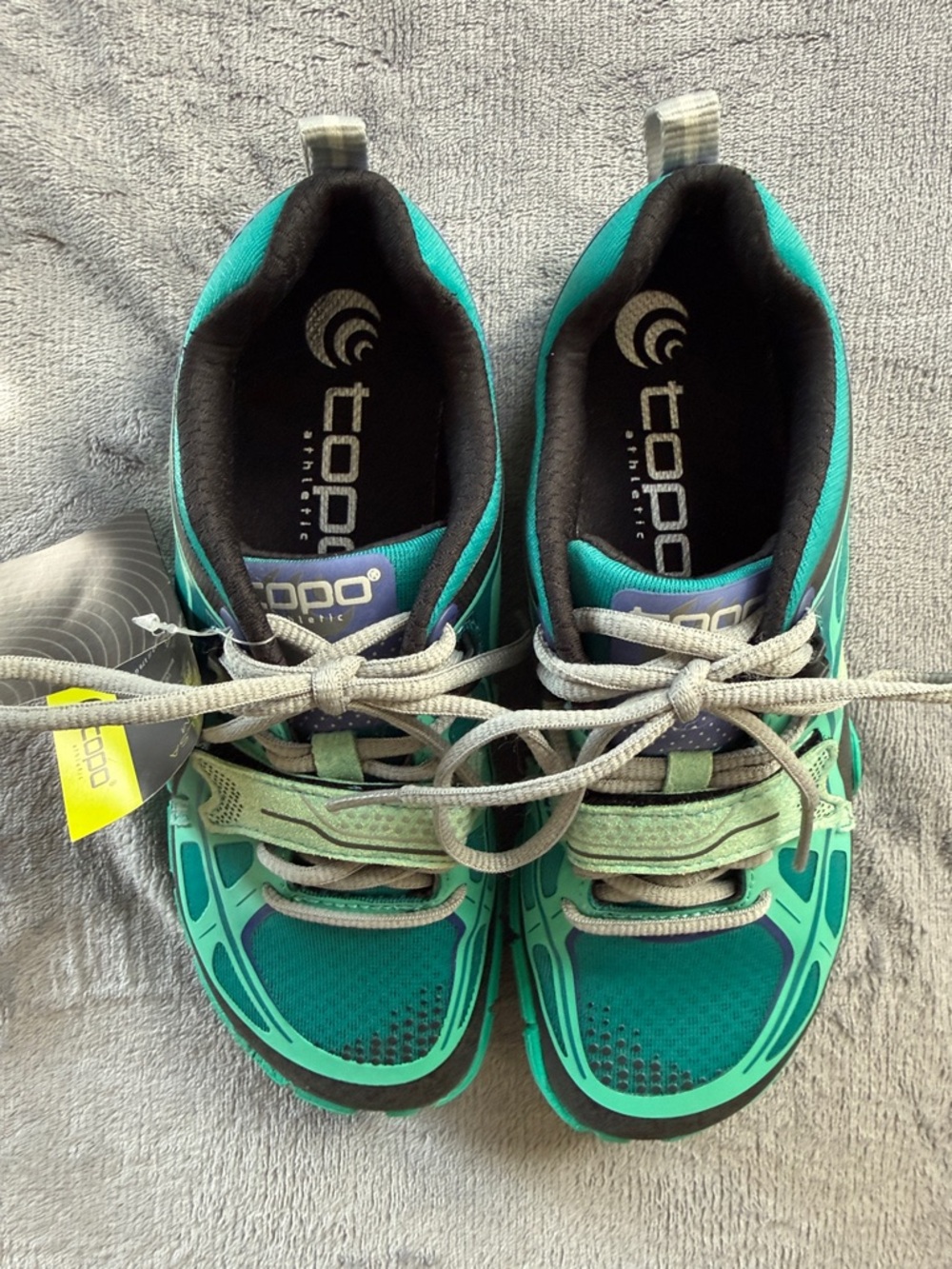 Women’s Topo Athletic Halsa Cross trainer - Emerald / Black - Picture 4 of 9